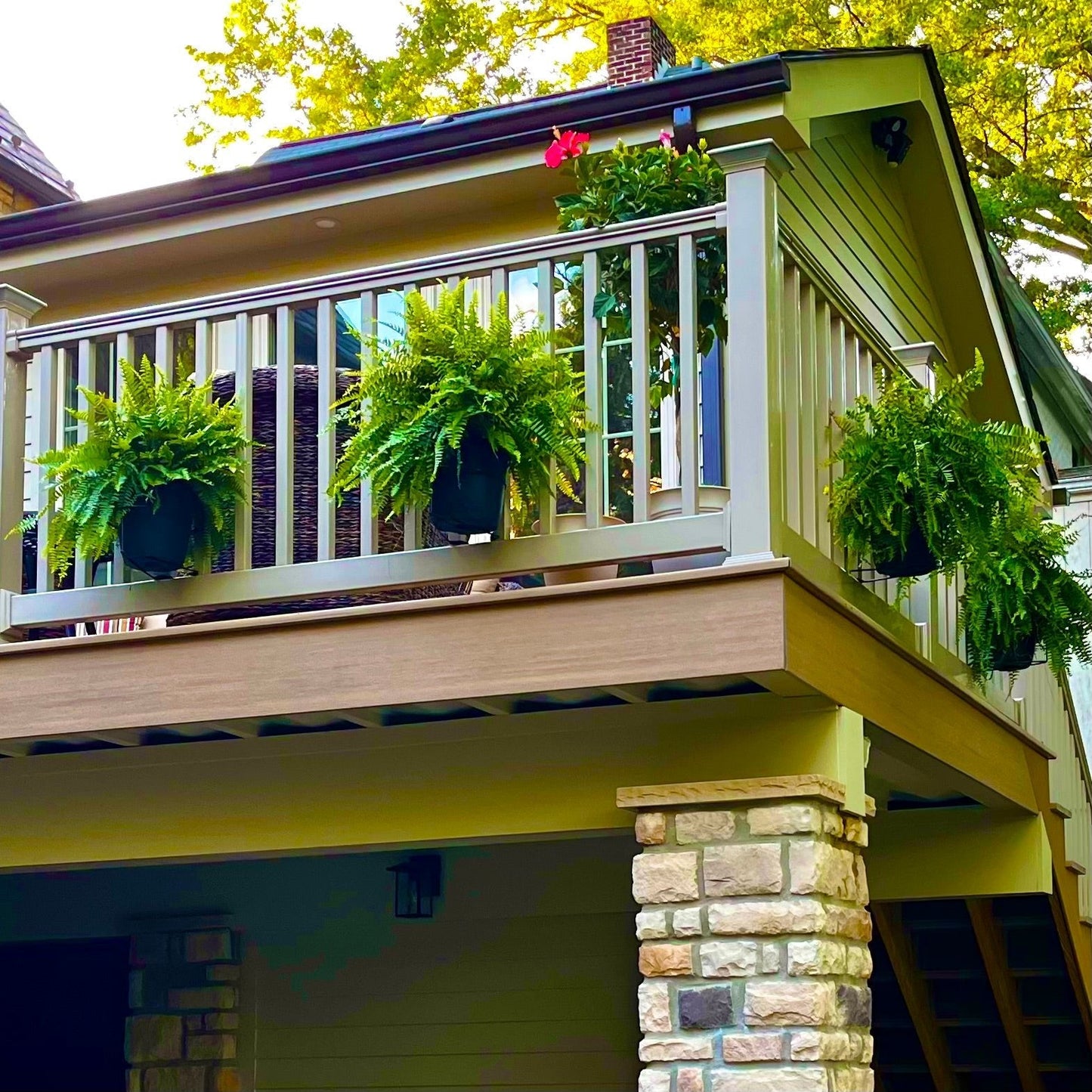 🌻Create a Serene Oasis: Floating Garden Railing Flower Pot Stand