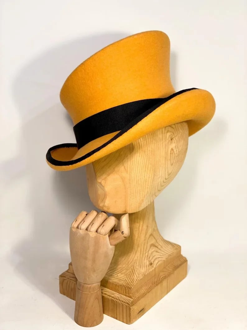 🎩Special Offer: 20% Off on Asymmetric Top Hat🎁