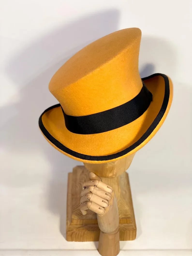 🎩Special Offer: 20% Off on Asymmetric Top Hat🎁