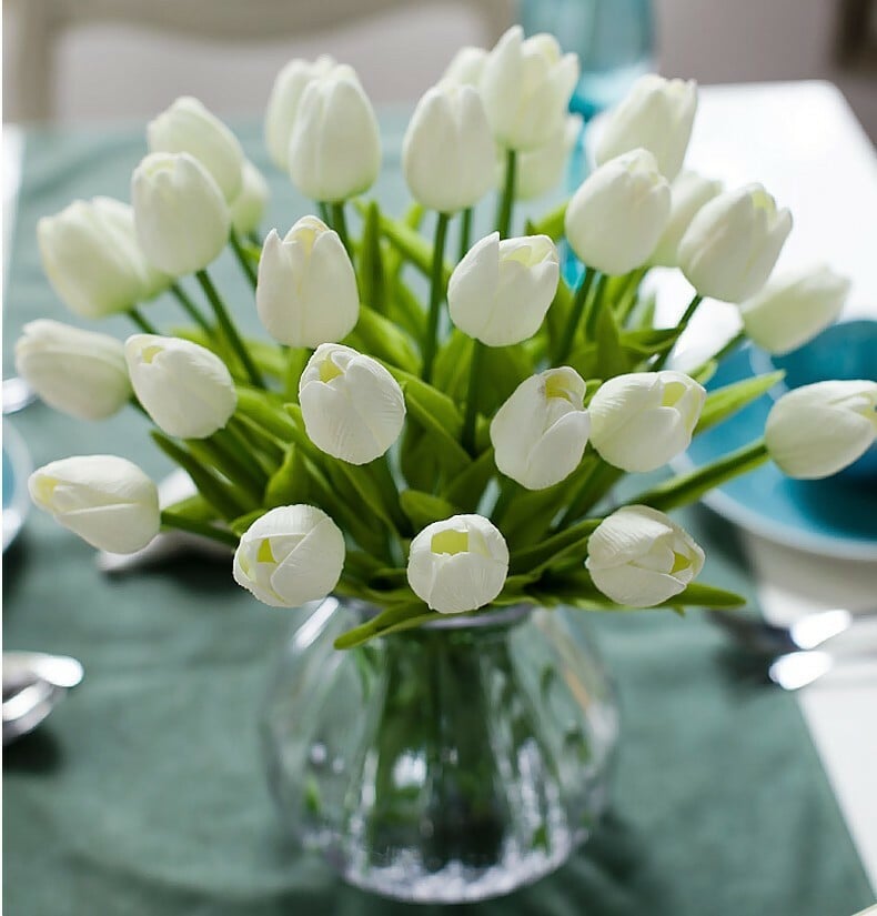 🌷Bring Nature Indoors: Set of 10 Exquisite Artificial Latex Tulips