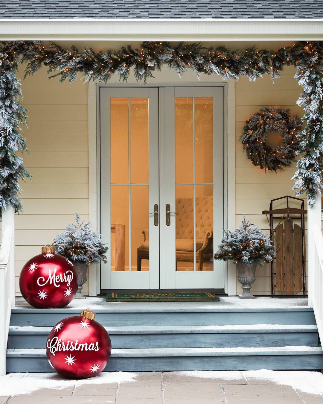 Joyful Holiday Decor: Pre-Sale of Outdoor PVC Inflatable Decorative Ball 🎉Christmas