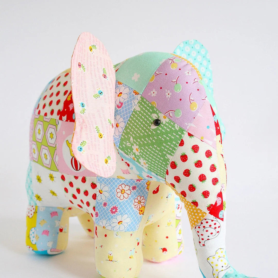 Create a Delightful Craft with our Adorable Elephant Decor Template and Instructions!