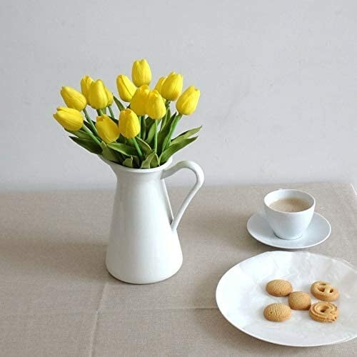 🌷Bring Nature Indoors: Set of 10 Exquisite Artificial Latex Tulips