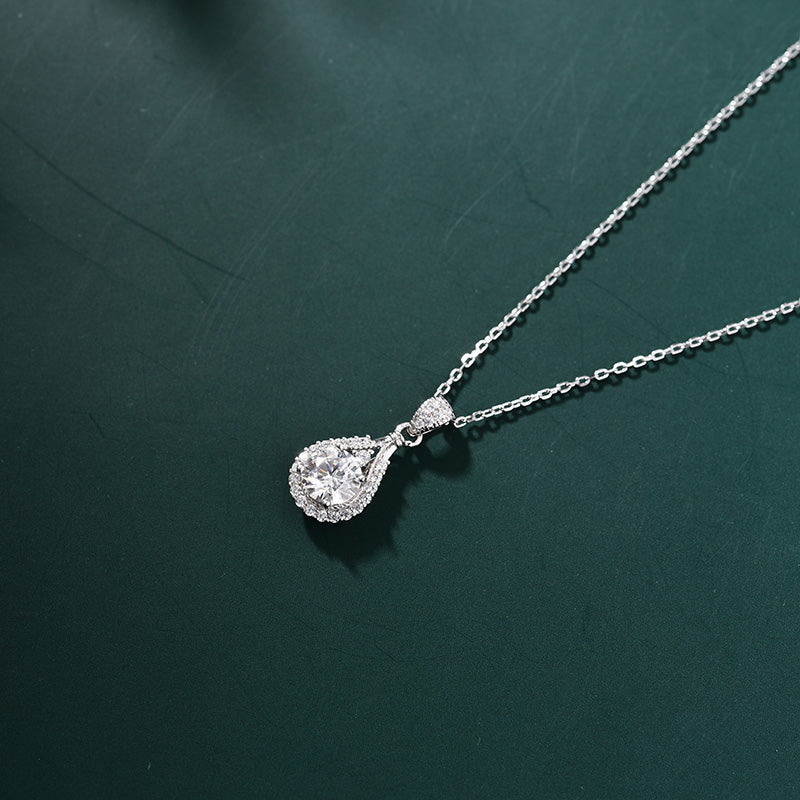 Round Cut Moissanite Pendant Necklace In Sterling Silver