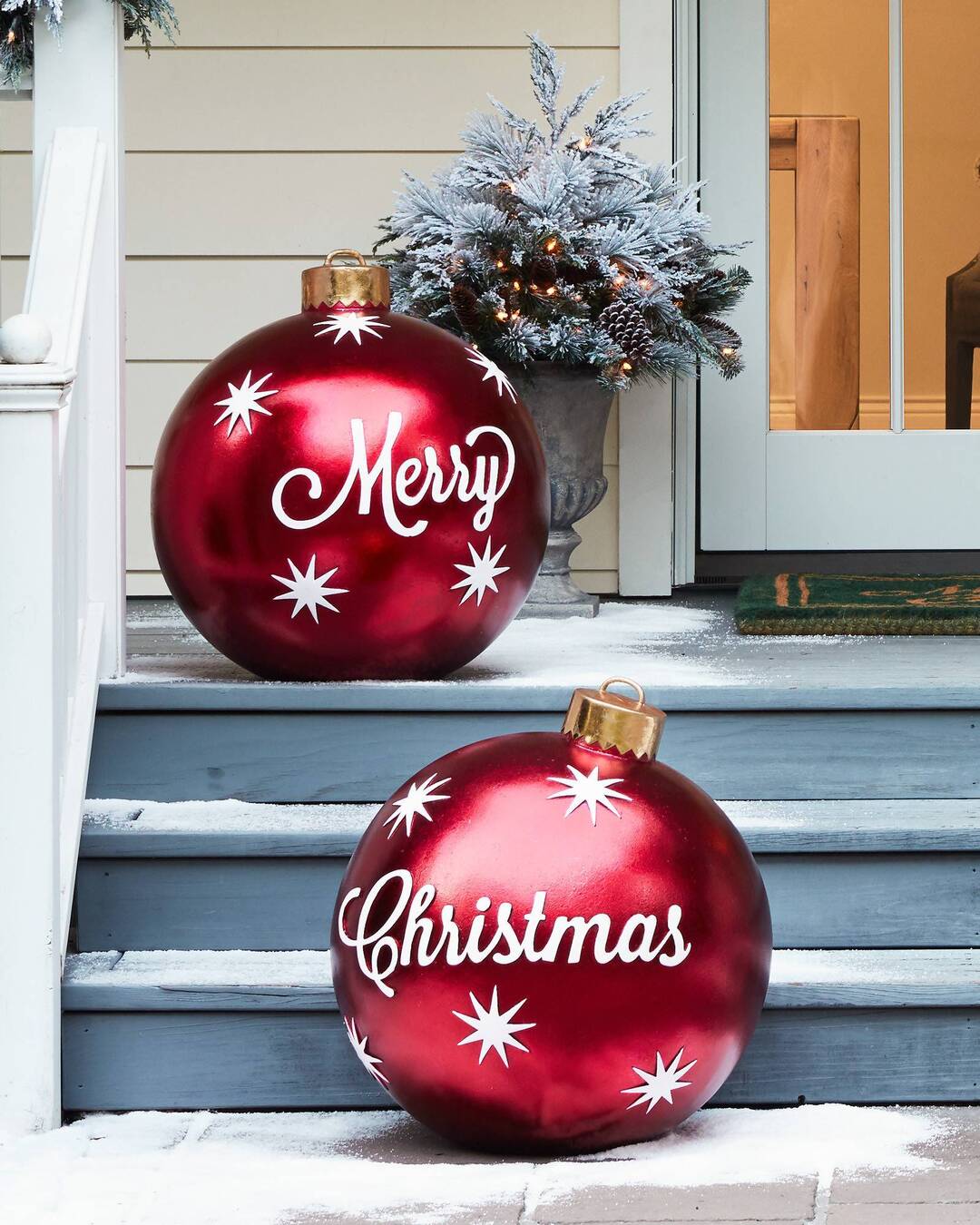 Joyful Holiday Decor: Pre-Sale of Outdoor PVC Inflatable Decorative Ball 🎉Christmas