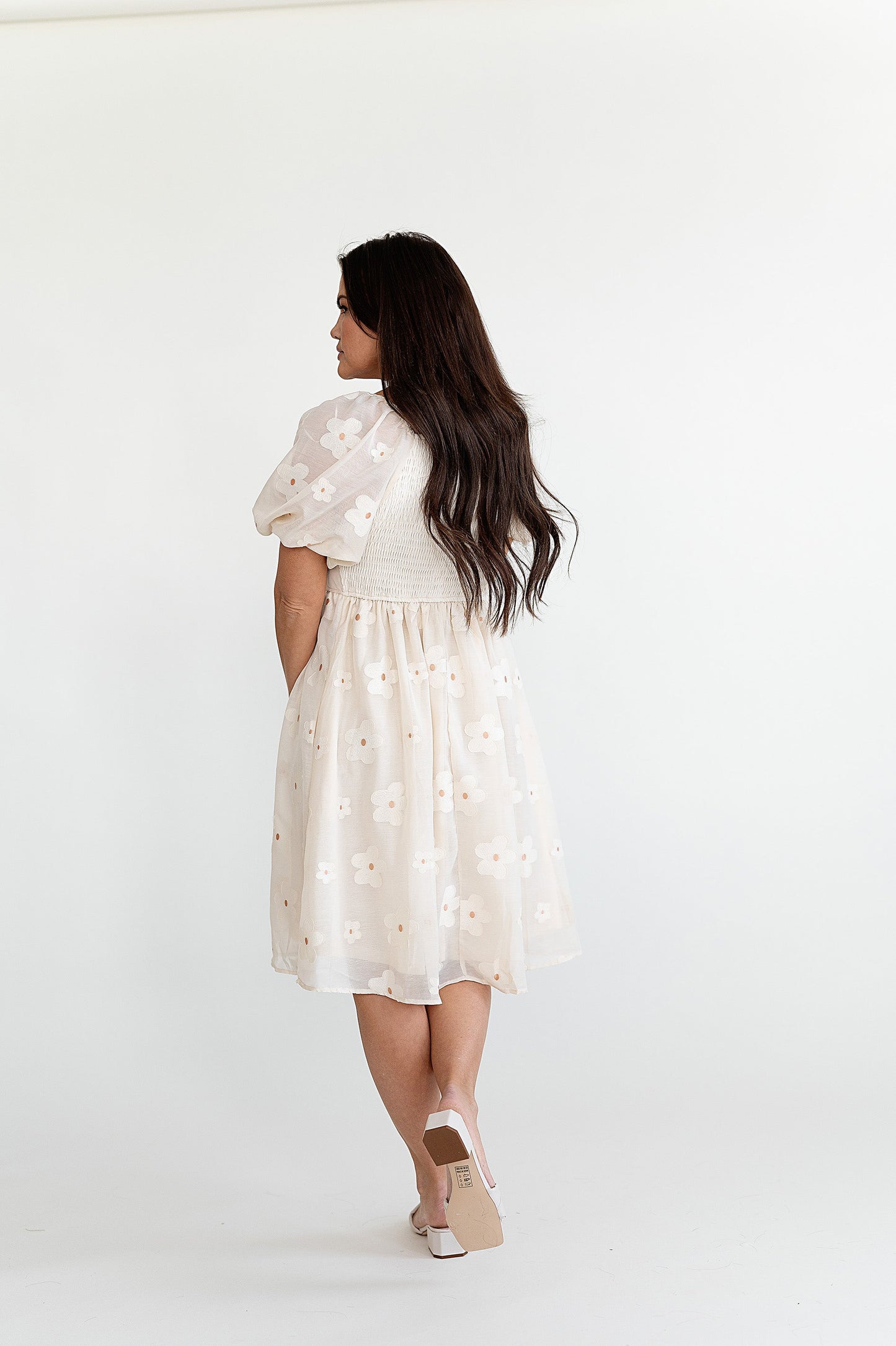 🌸Timeless Elegance: Julietta Embroidered Dress