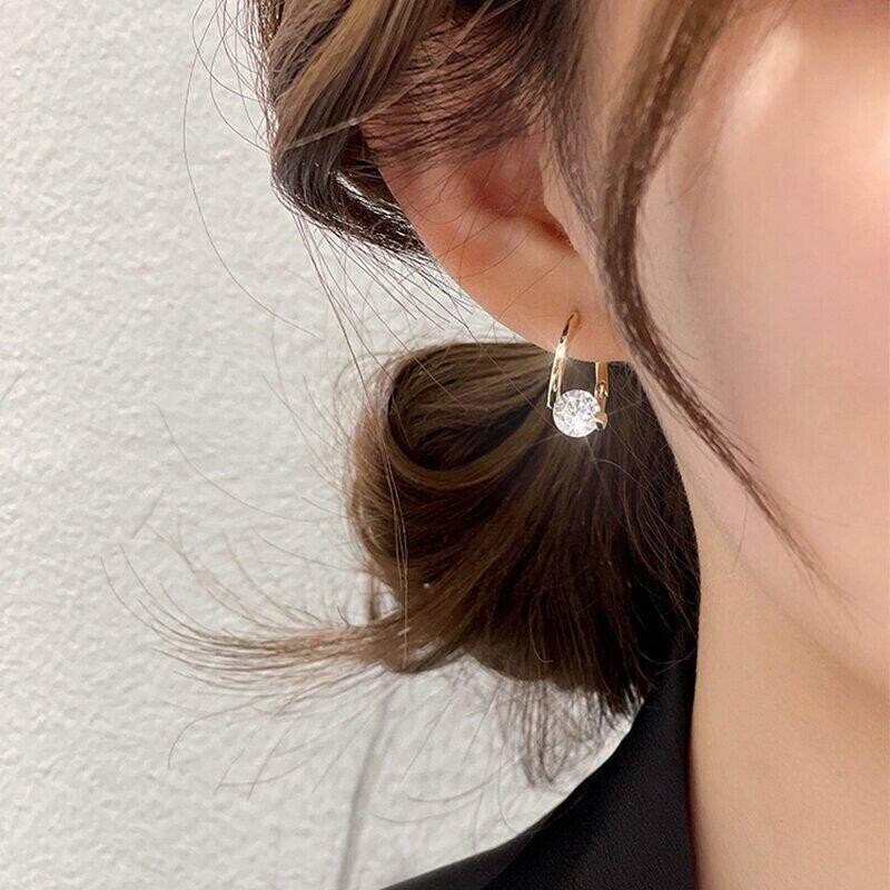 💎 Sparkle and Save: 49% OFF Diamond Round Stud Earrings | The Ultimate Gifts for Your Loved Ones